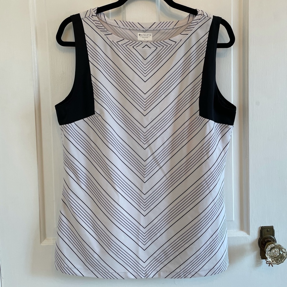 Athleta Sleeveless Exercise Shirt